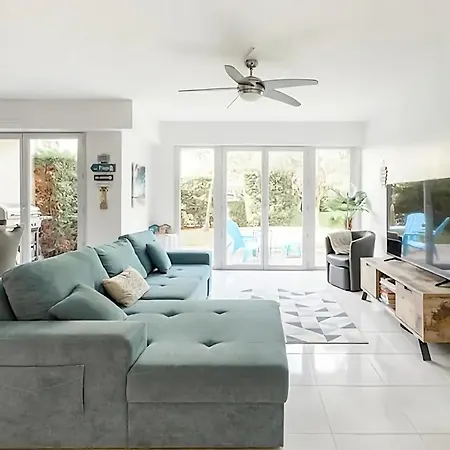 Rooftop Pool, Private Garden, At The Beach! アンティーブ