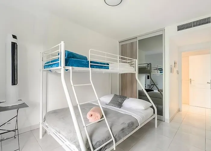 Appartamento Rooftop Pool, Private Garden, At The Beach!